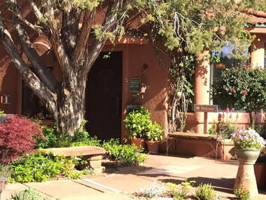 entrance to Casa Sedona