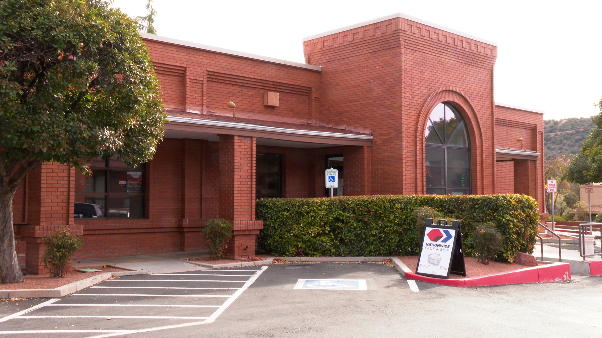 Nationwide Pack and Ship building in Sedona, Arizona