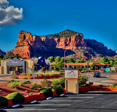 views of the Sedona red rocks from Views Inn